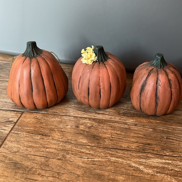 Vintage Anthropomorphic Whimsical Pumpkins Halloween Figurines set of 3 - Picture 2 of 5